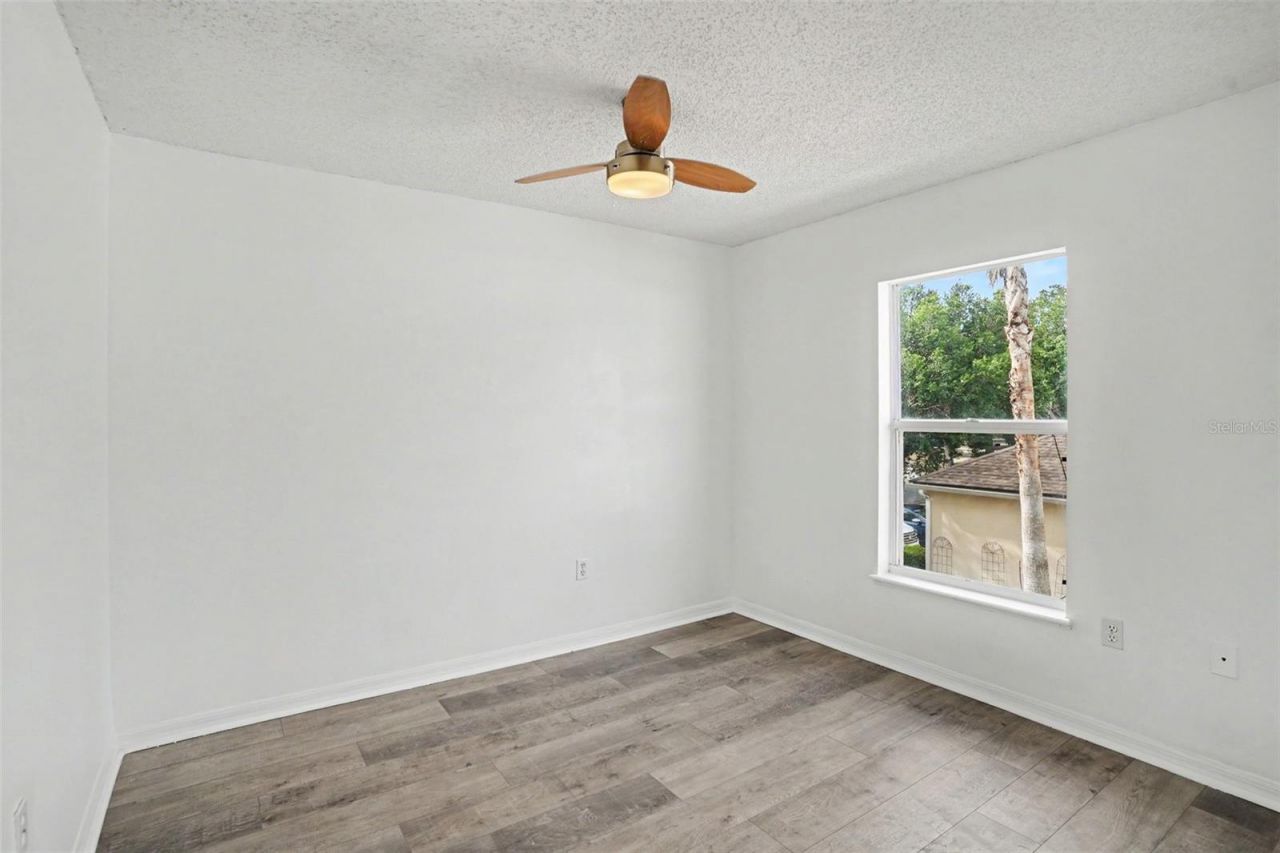 10317 Frog Pond Drive , Riverview, FL 33569 Photo