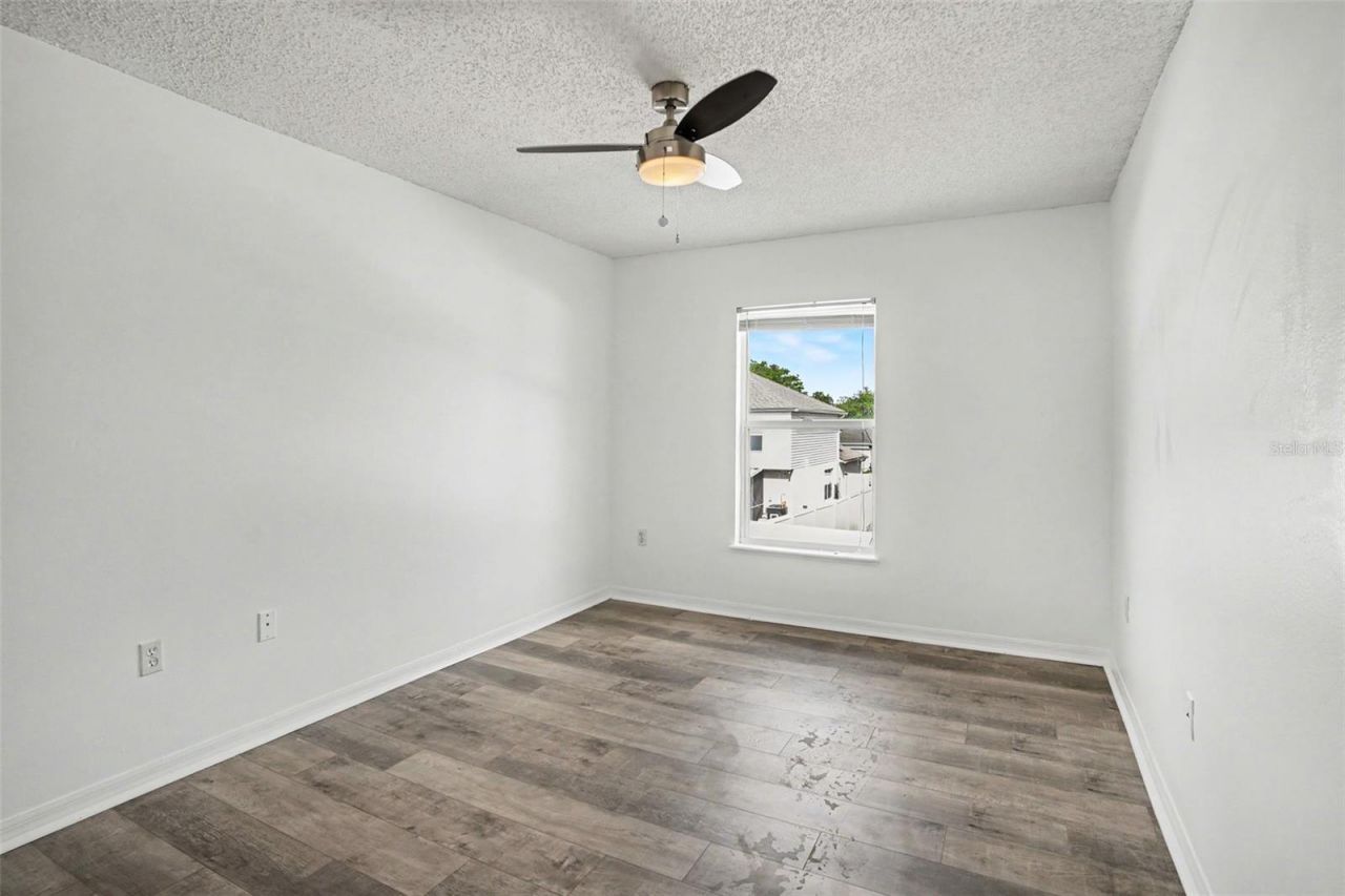 10317 Frog Pond Drive , Riverview, FL 33569 Photo