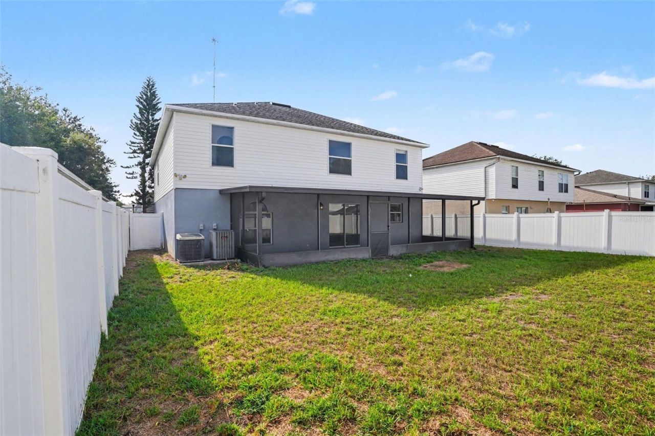 10317 Frog Pond Drive , Riverview, FL 33569 Photo