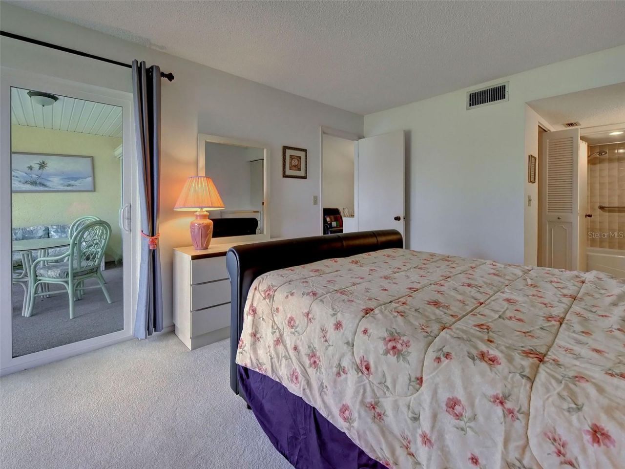 1405 Pine Lake Drive , Unit 5, Venice, FL 34285 Photo