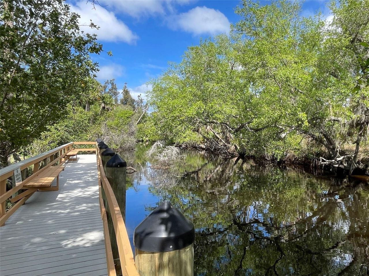 1405 Pine Lake Drive , Unit 5, Venice, FL 34285 Photo