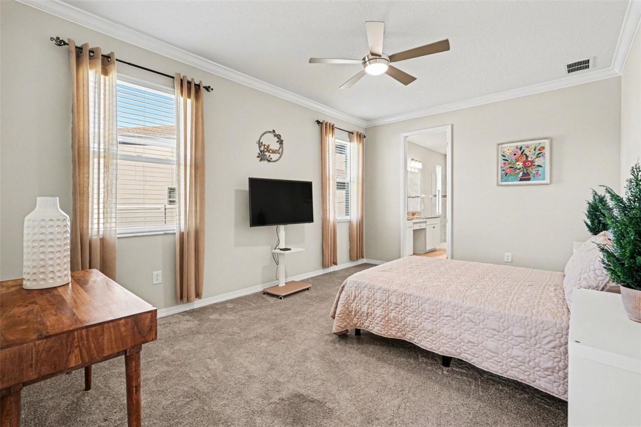 4902 Eagle Rock Drive , Wimauma, FL 33598 Photo