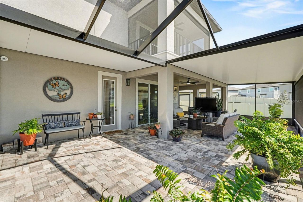 4902 Eagle Rock Drive , Wimauma, FL 33598 Photo