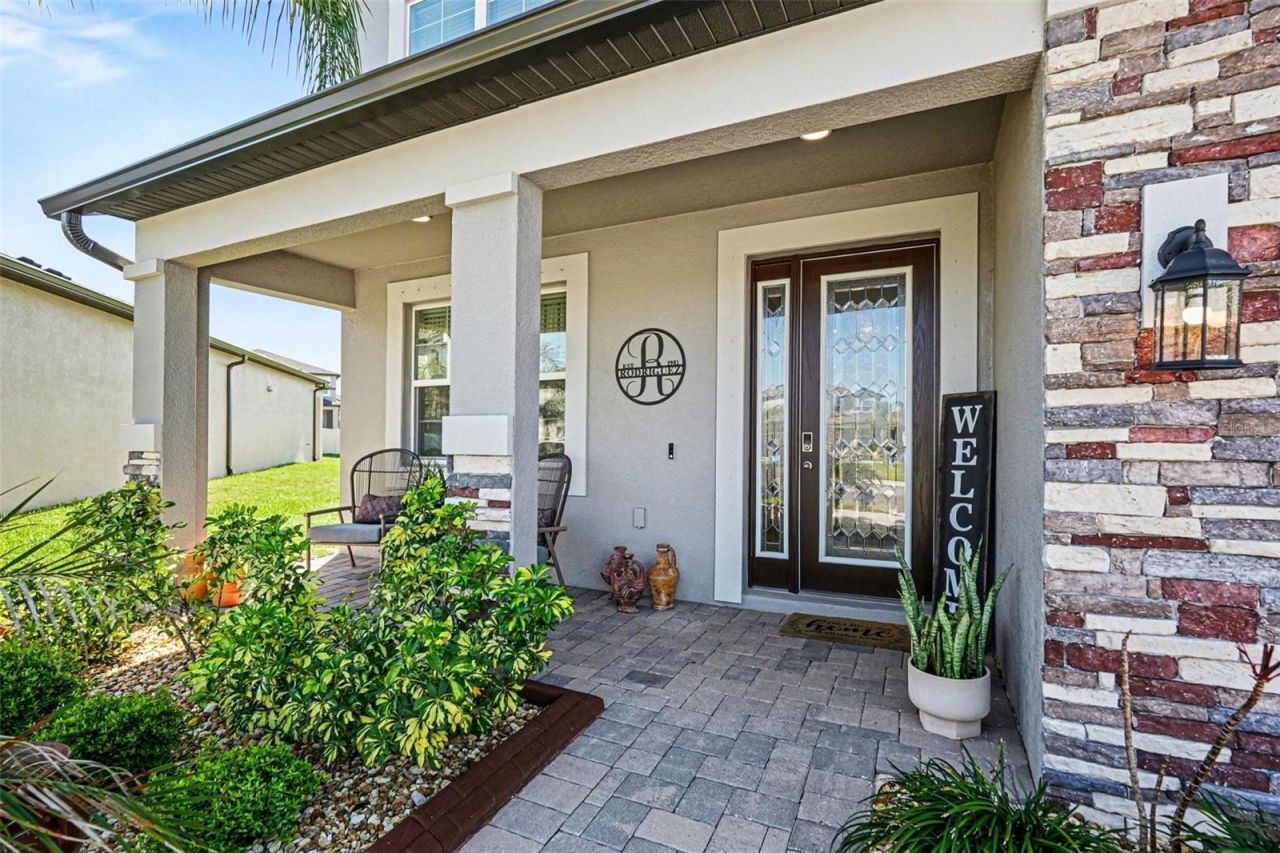 4902 Eagle Rock Drive , Wimauma, FL 33598 Photo