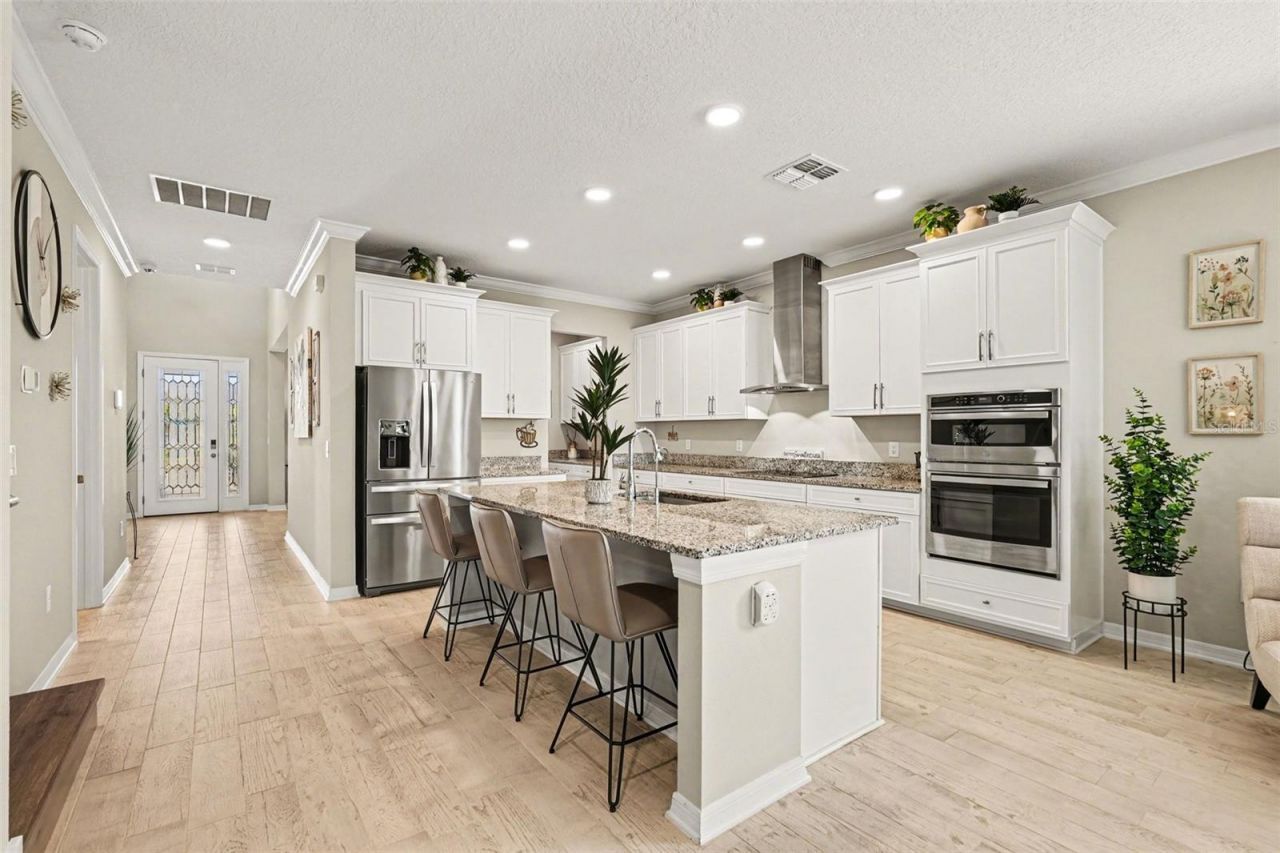 4902 Eagle Rock Drive , Wimauma, FL 33598 Photo