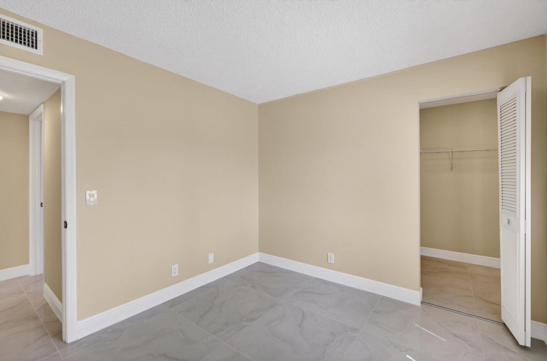 4947 Sable Pine Circle, Unit D2, West Palm Beach, FL 33417 Photo
