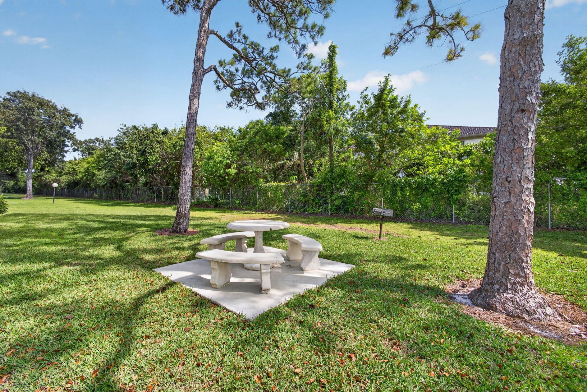 4947 Sable Pine Circle, Unit D2, West Palm Beach, FL 33417 Photo
