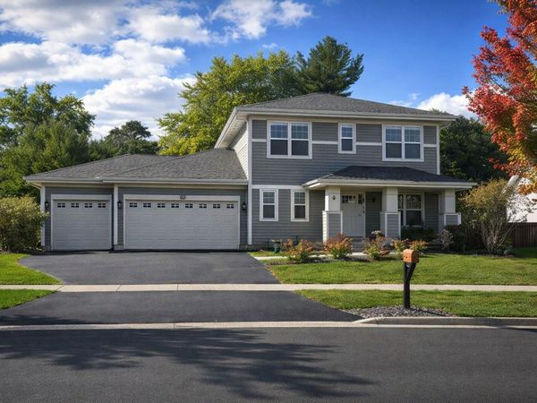 1117 Bailey Road, Sycamore, IL 60178