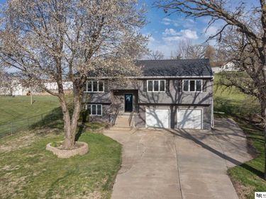 9316 Talmadge Road, Plattsmouth, NE 68048