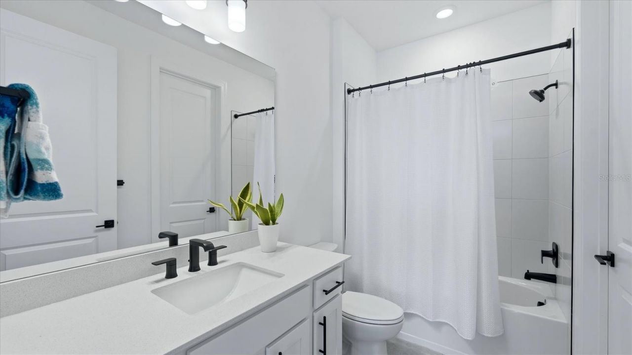 16313 Hidden Oak Loop , Bradenton, FL 34211 Photo