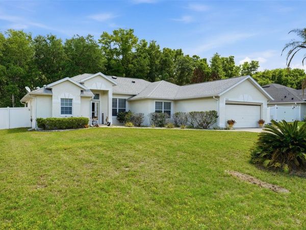 2503 GABLES DRIVE , EUSTIS, FL 32726