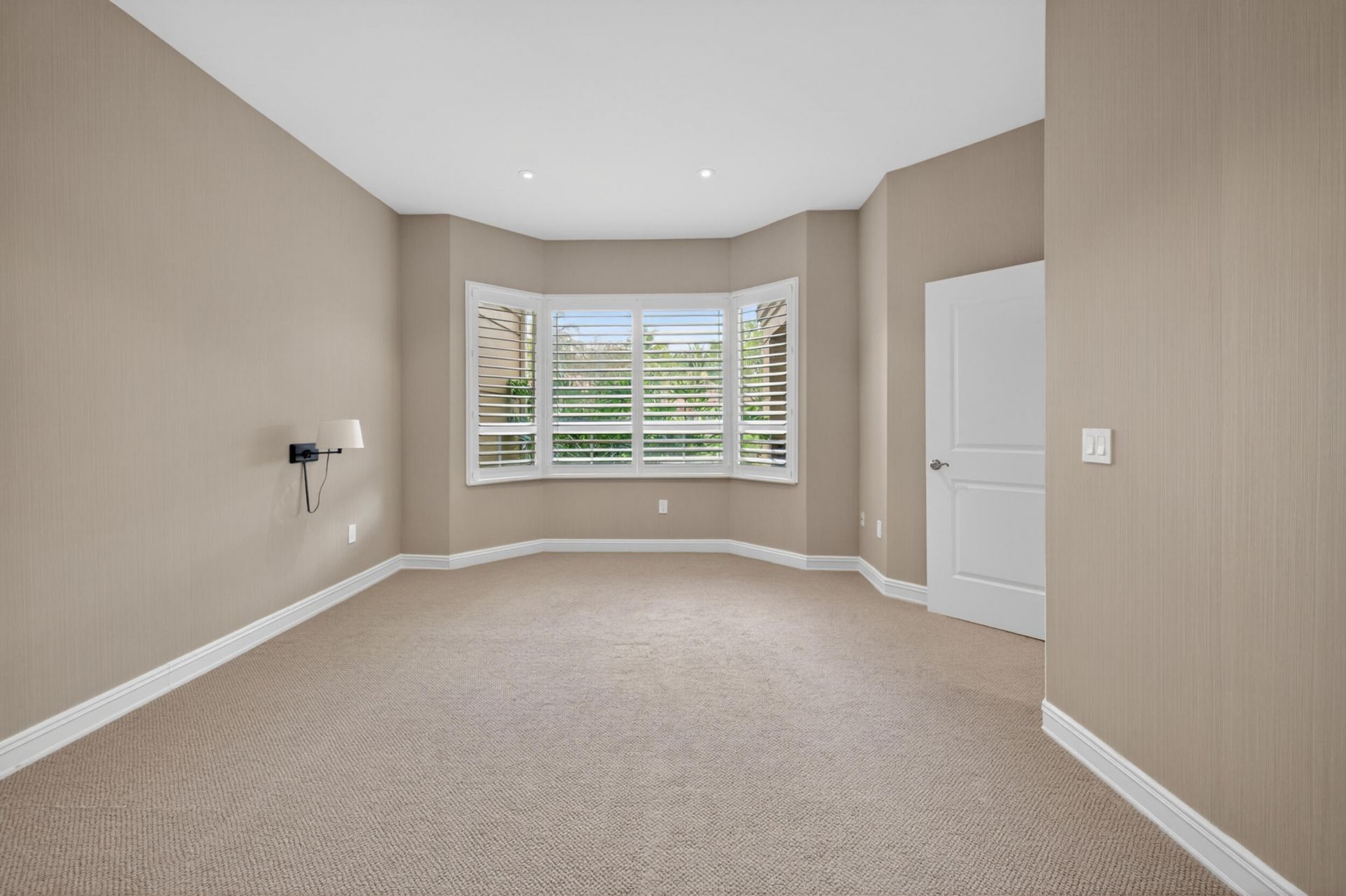 16135 Emerald Estates Drive, Unit 164, Weston, FL 33331 Photo