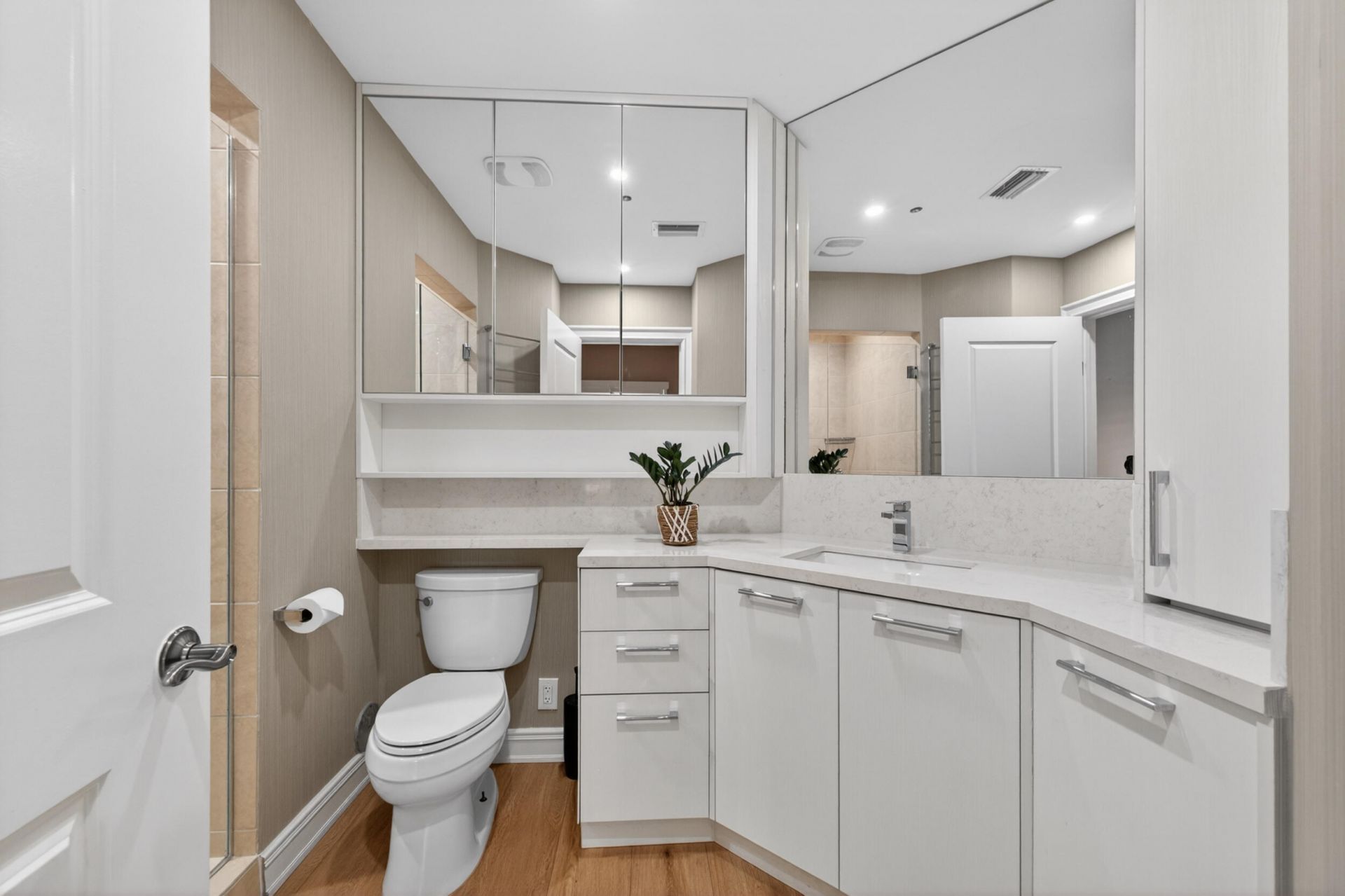 16135 Emerald Estates Drive, Unit 167, Weston, FL 33331 Photo