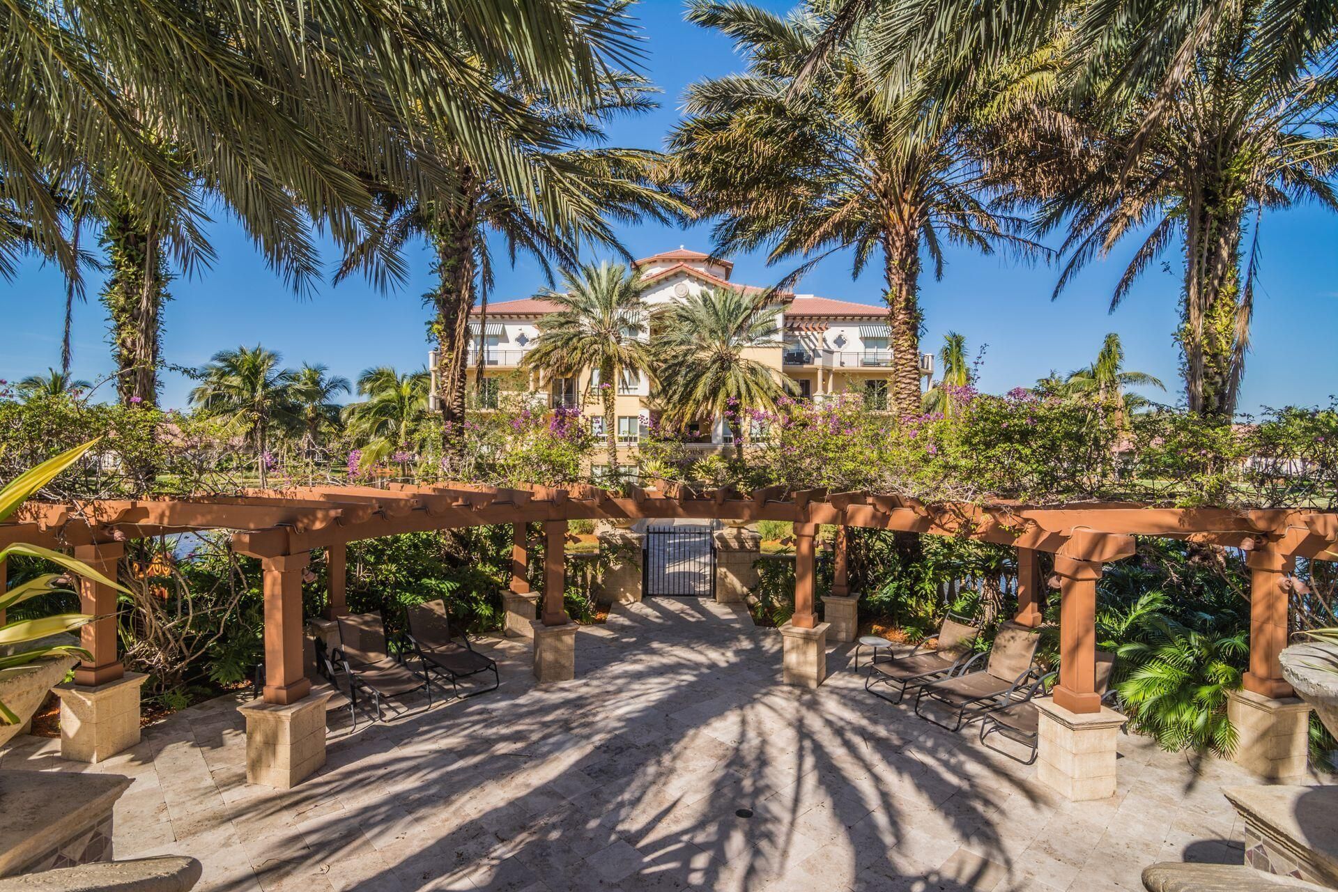 16135 Emerald Estates Drive, Unit 167, Weston, FL 33331 Photo