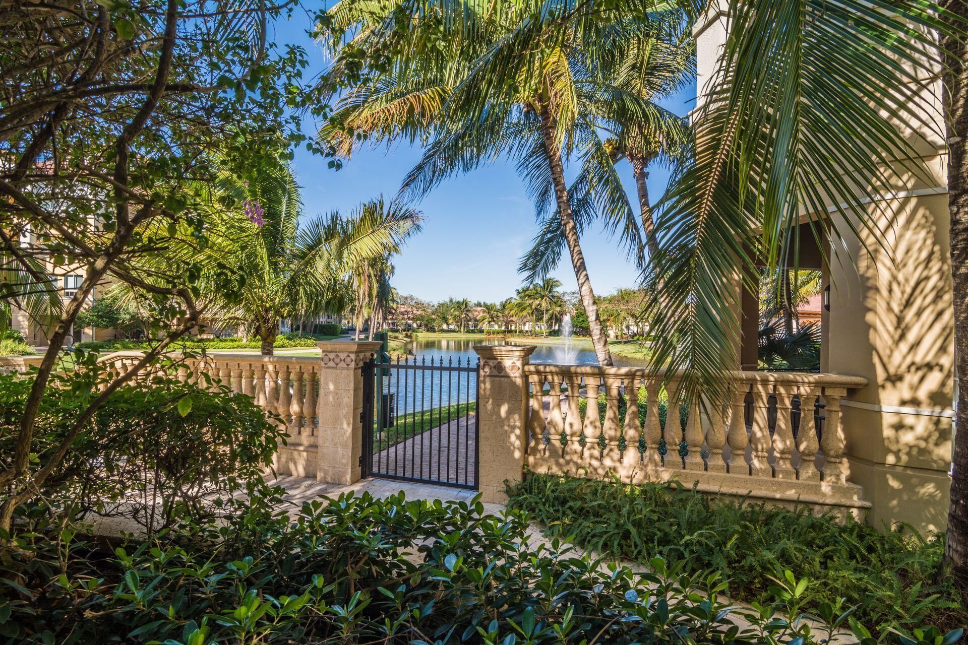 16135 Emerald Estates Drive, Unit 167, Weston, FL 33331 Photo