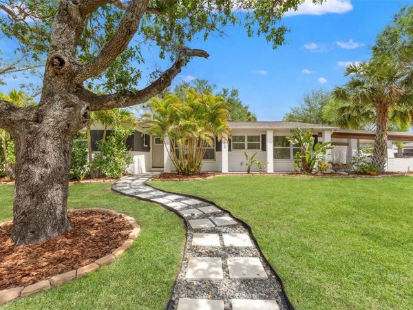 4610 S SHAMROCK ROAD , TAMPA, FL 33611