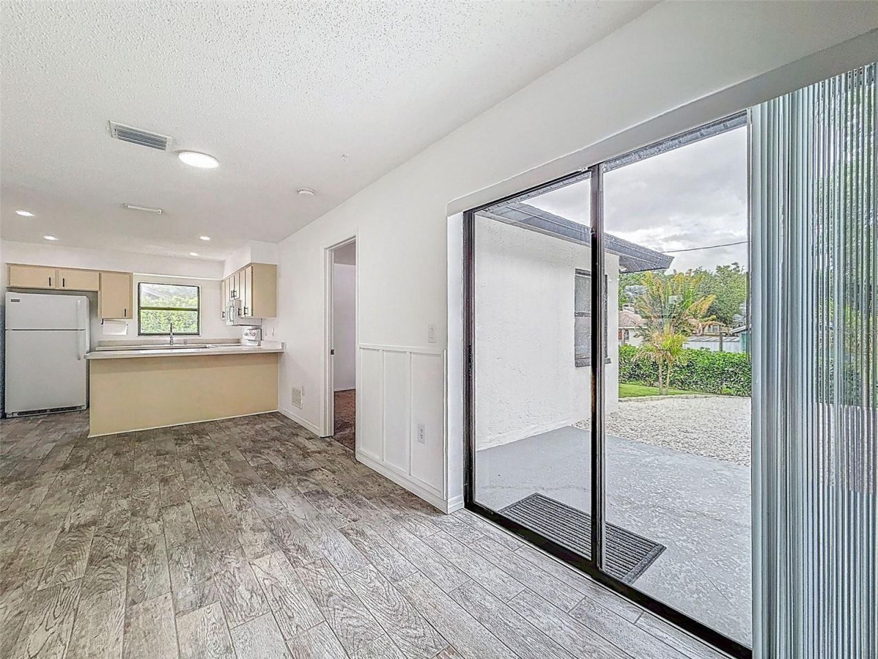 629 Albritton Avenue , Sarasota, FL 34232 Photo