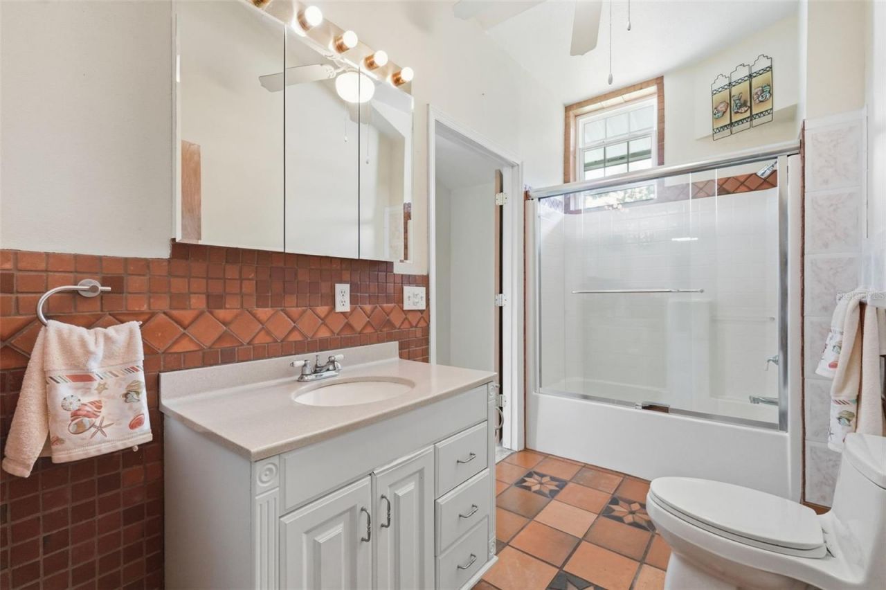 585 Sellars Drive , Lake Alfred, FL 33850 Photo