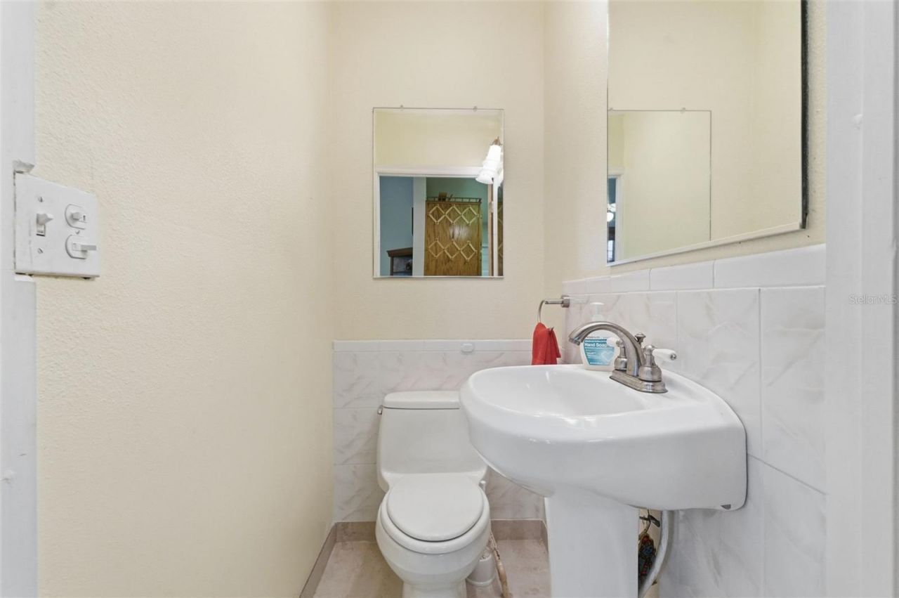 585 Sellars Drive , Lake Alfred, FL 33850 Photo