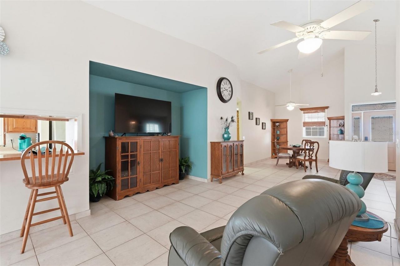 585 Sellars Drive , Lake Alfred, FL 33850 Photo