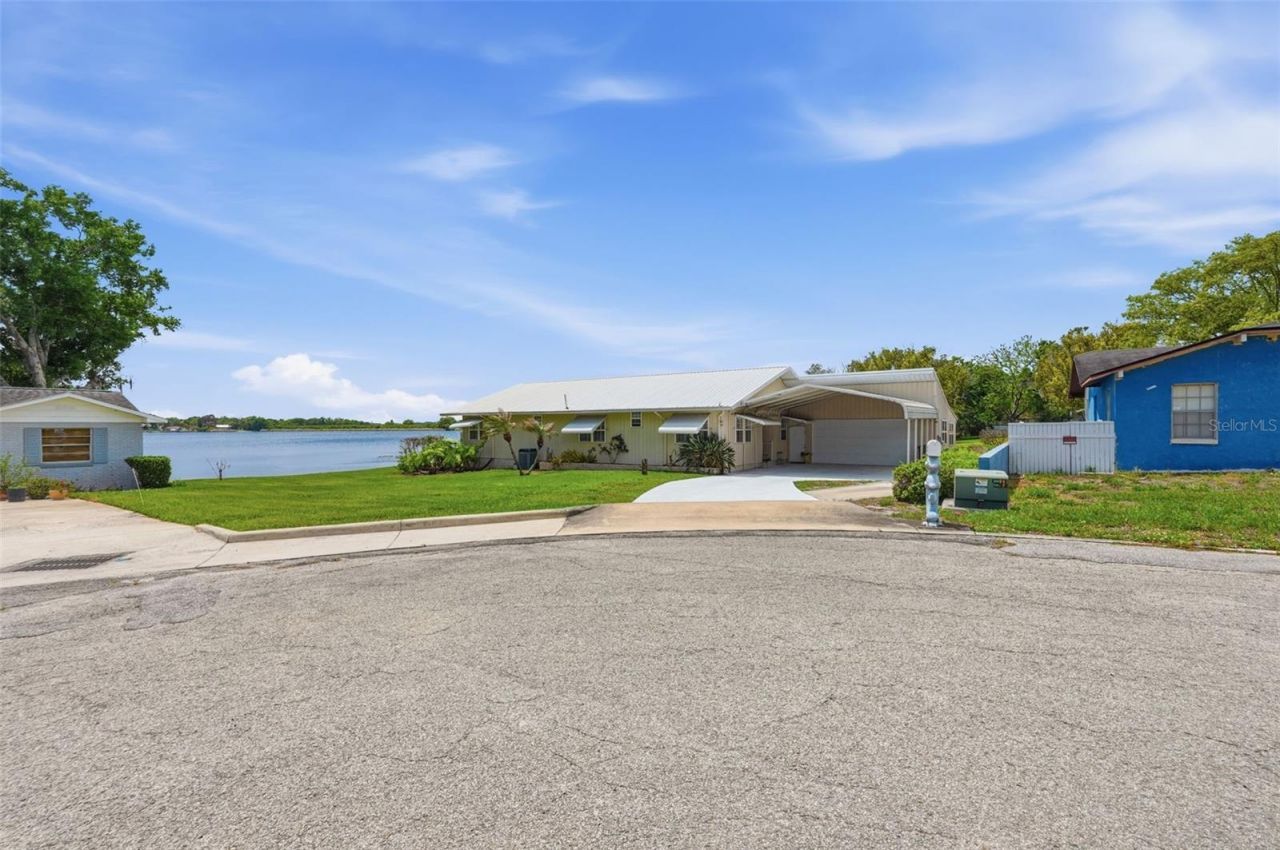 585 Sellars Drive , Lake Alfred, FL 33850 Photo