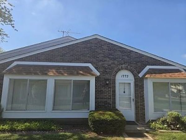 1773 Raleigh Lane , Hoffman Estates, IL 60169