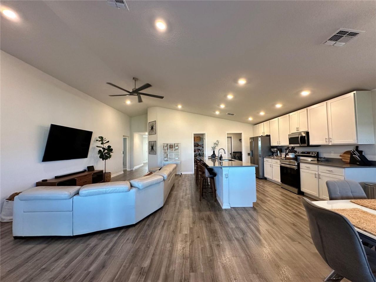 353 Windy Willow Way , Saint Cloud, FL 34771 Photo