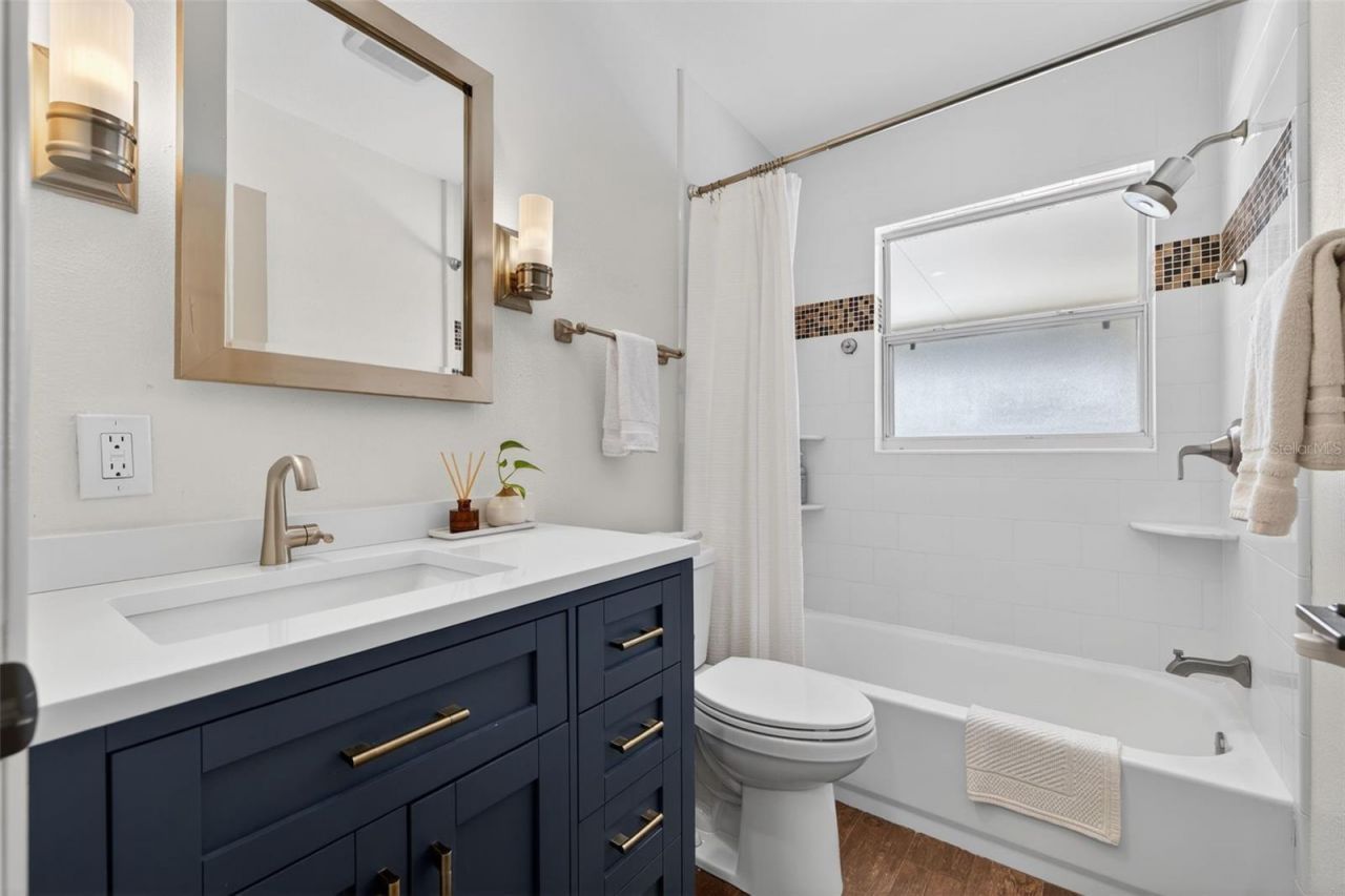 8848 Sunlit Cove Drive Ne, Saint Petersburg, FL 33702 Photo