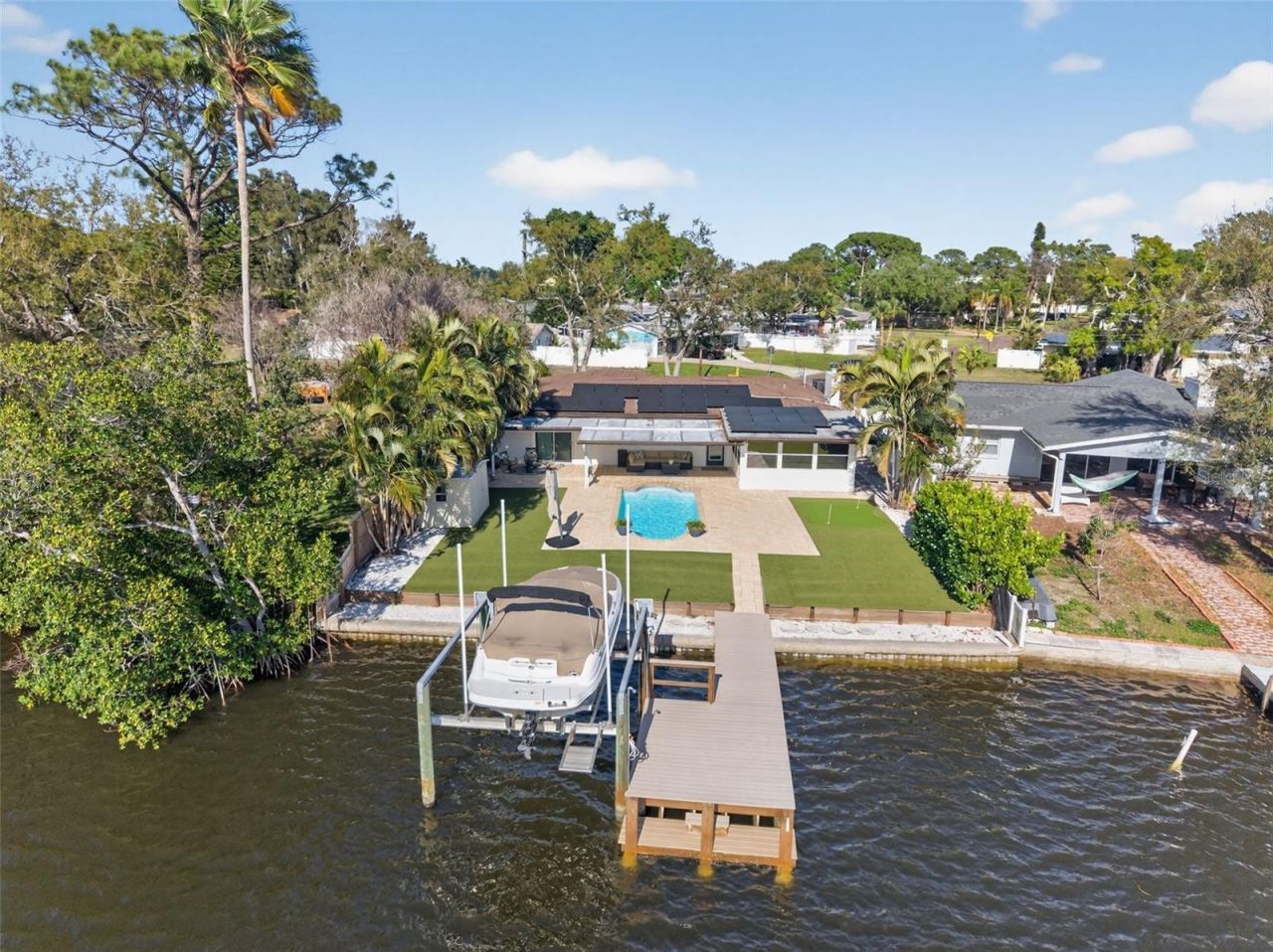 8848 Sunlit Cove Drive Ne, Saint Petersburg, FL 33702 Photo