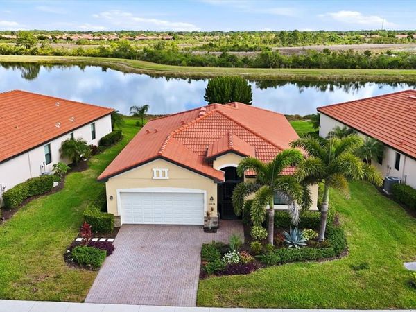 10474 MEDJOOL DRIVE , VENICE, FL 34293