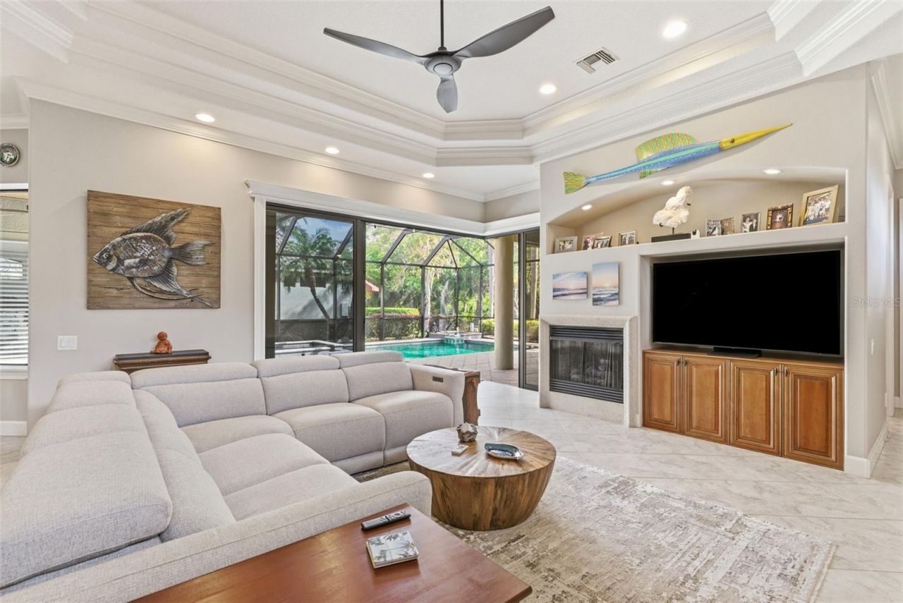 8832 Enclave Court , Sarasota, FL 34238 Photo