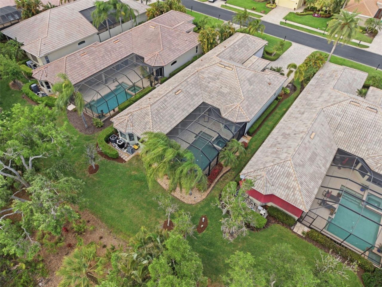 8832 Enclave Court , Sarasota, FL 34238 Photo