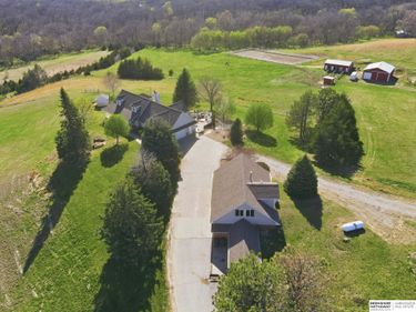 7751 Loess Lane, Fort Calhoun, NE 68023