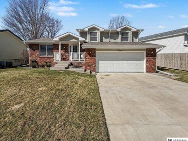 4121 Mason Drive , Lincoln, NE 68521
