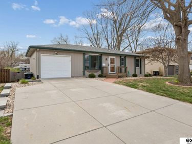 9411 Miami Street, Omaha, NE 68134