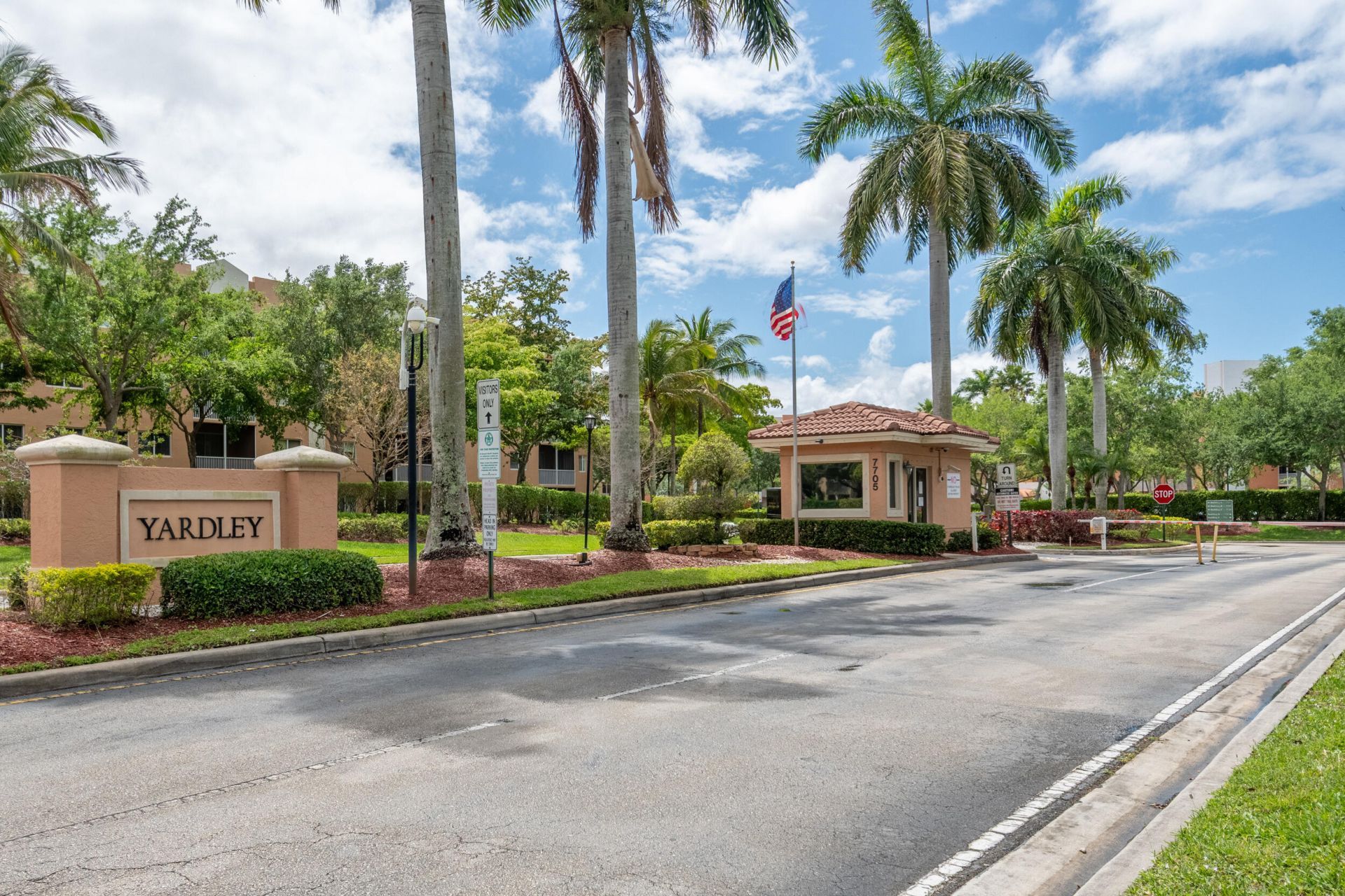 7775 Yardley Drive, Unit 314, Tamarac, FL 33321 Photo