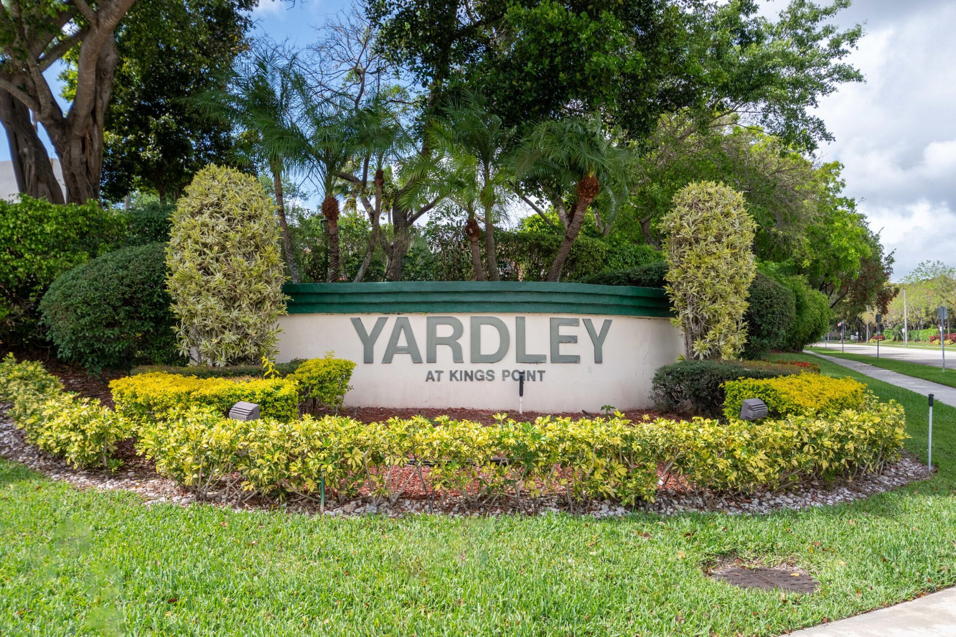7775 Yardley Drive, Unit 314, Tamarac, FL 33321 Photo