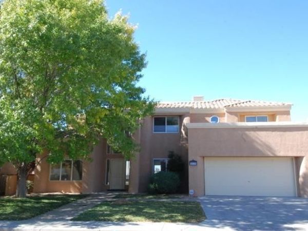 9005 Walter Bambrook Place NE, Albuquerque, NM 87122