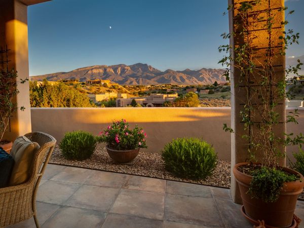 7 Anasazi Meadows Court , Placitas, NM 87043