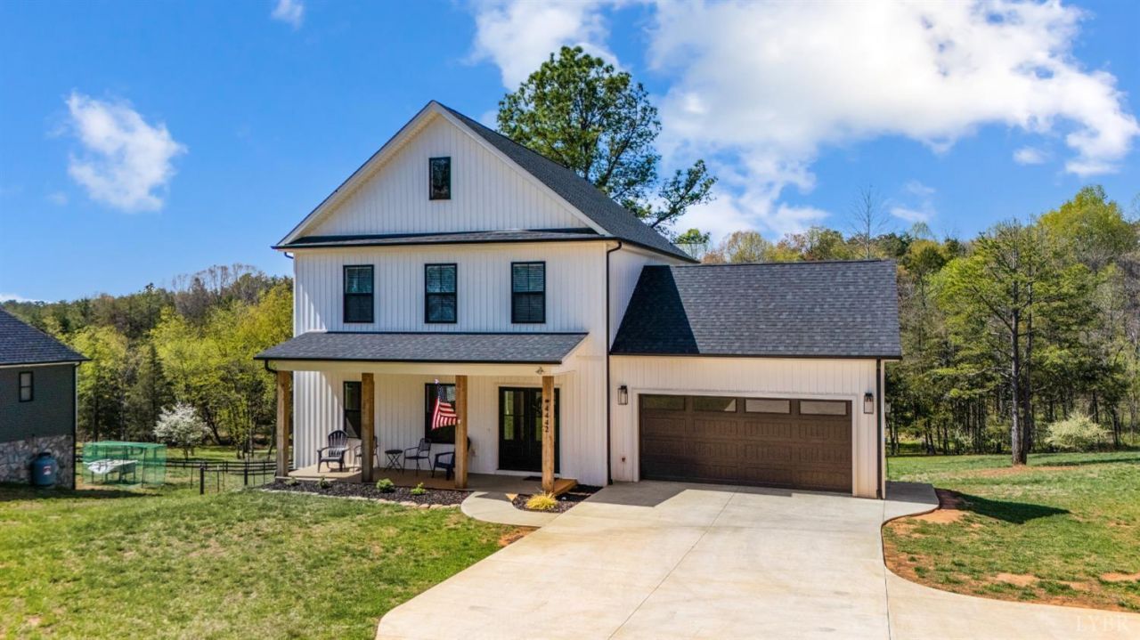 4442 Goode Road, Goode, VA 24556