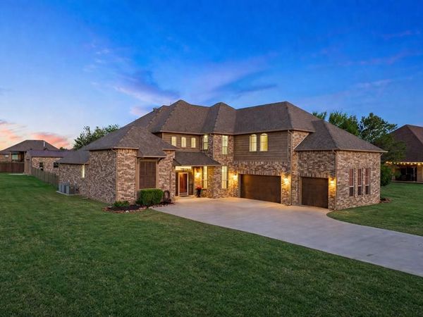 21142 Highlander Ridge Drive, Edmond, OK 73012