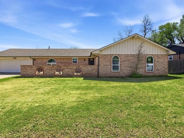 1924 E Willow Creek Terrace, Mustang, OK 73064