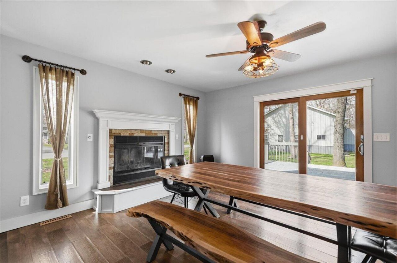 9642 W 1100 N, Demotte, IN 46310 Main Photo