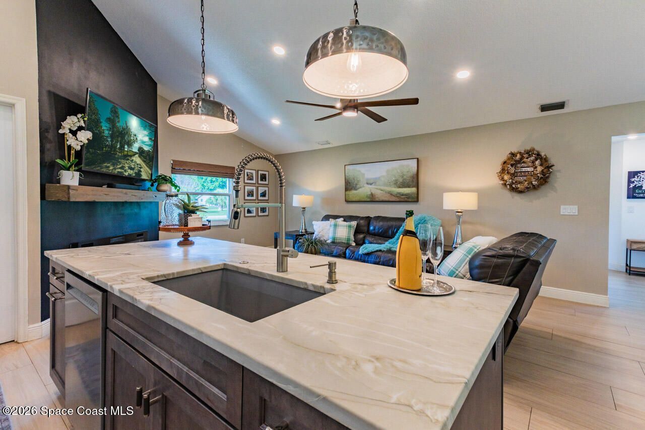 4001 Seattle Slew Lane, Grant-valkaria, FL 32950 Photo