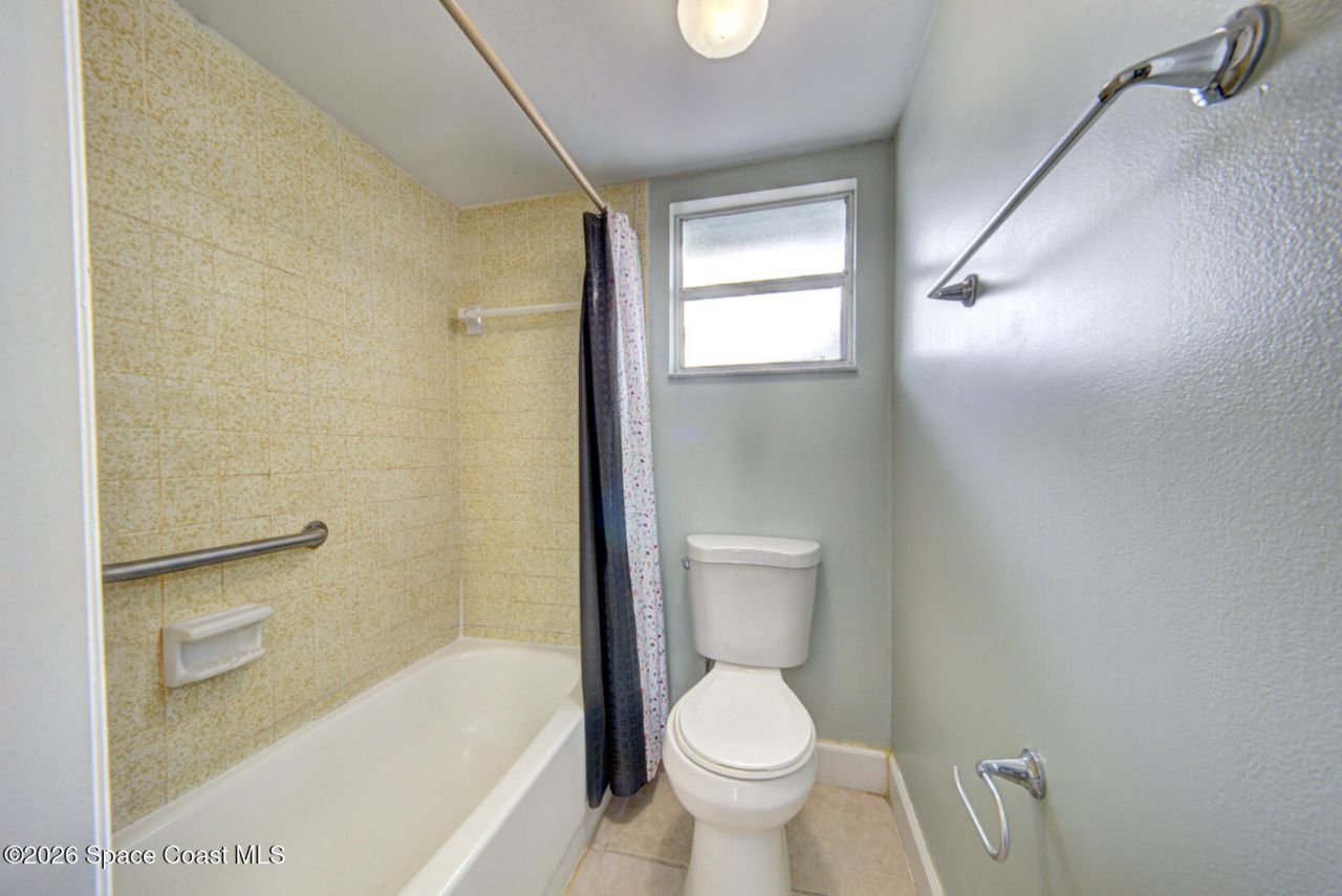 1001 W Eau Gallie Boulevard , Unit 101, Melbourne, FL 32935 Photo