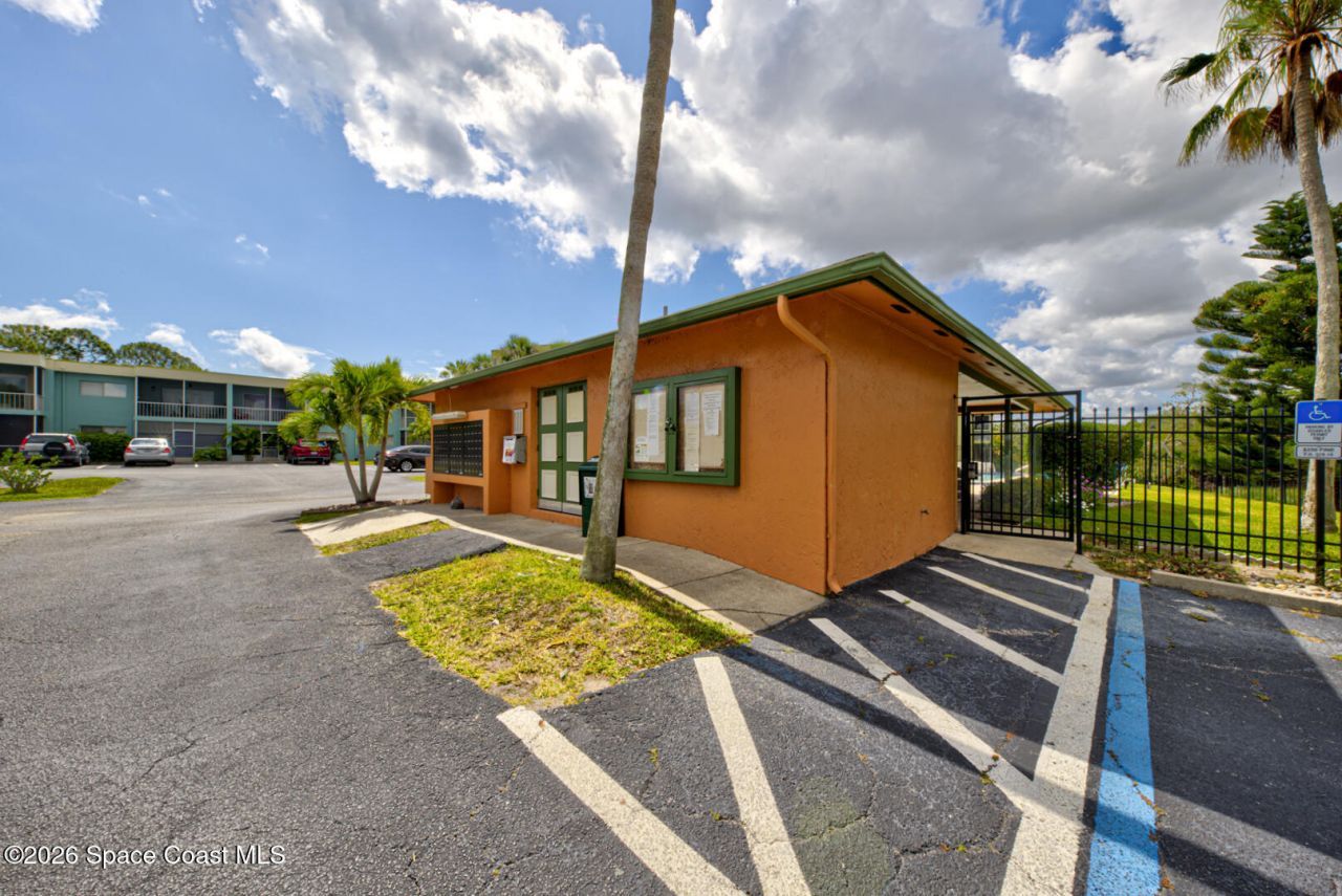 1001 W Eau Gallie Boulevard , Unit 101, Melbourne, FL 32935 Photo