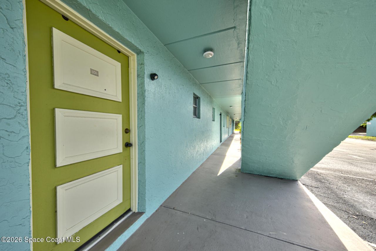 1001 W Eau Gallie Boulevard , Unit 101, Melbourne, FL 32935 Photo