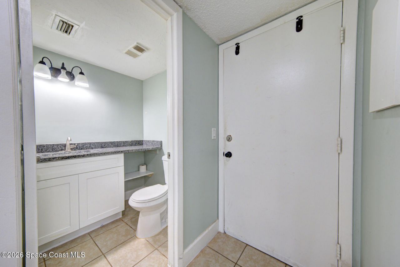 1001 W Eau Gallie Boulevard , Unit 101, Melbourne, FL 32935 Photo