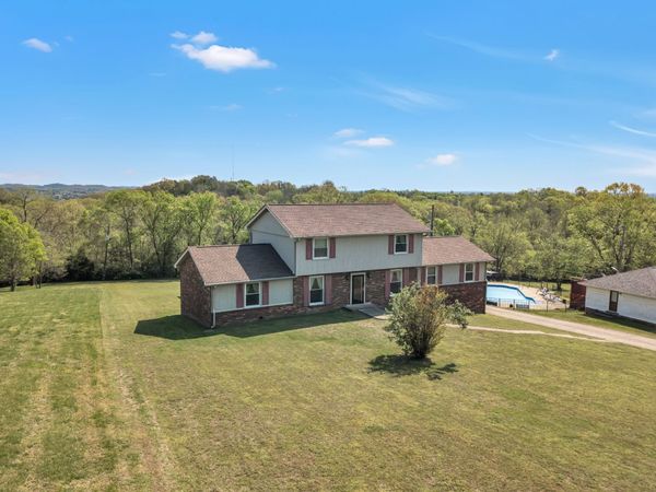 415 Highland Heights Dr , Goodlettsville, TN 37072