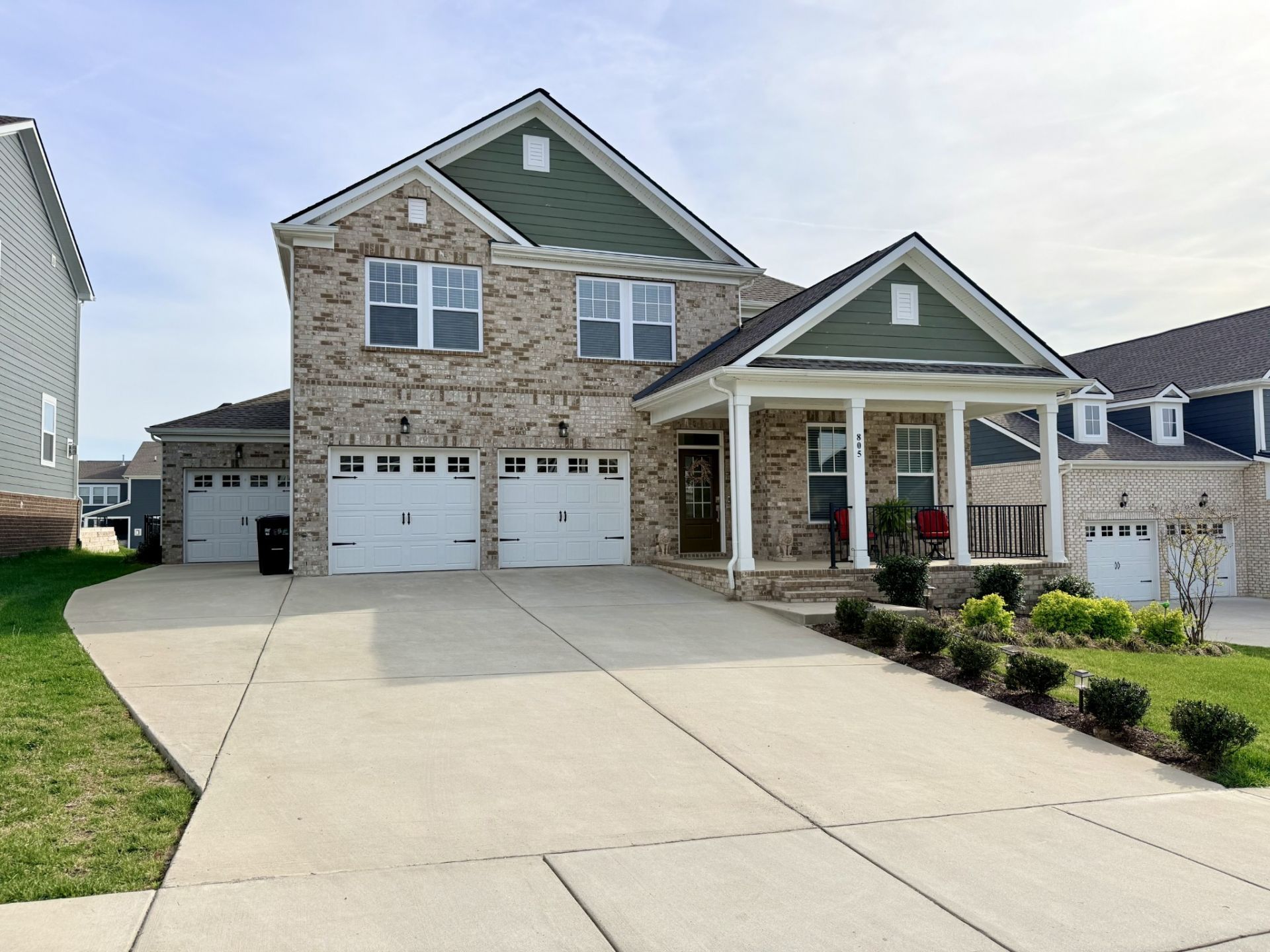 805 Westchester Cir, Hendersonville, TN 37075 Main Photo